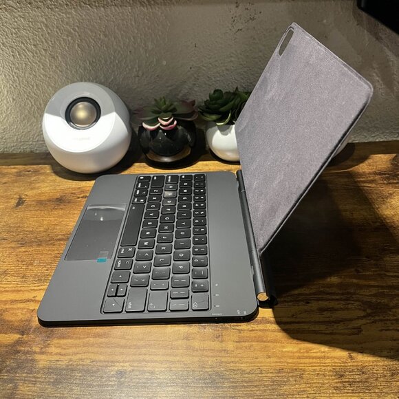 Magic Keyboard for iPad Pro 11/iPad Air 11 Inch(M2,2024/M3,2025) - Picture 2 of 8